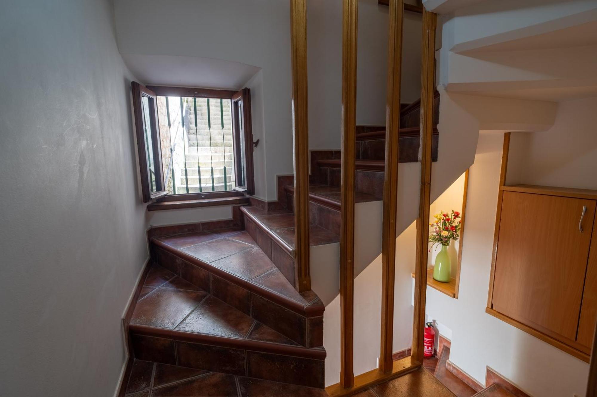 Studios Belvi Kotor Ngoại thất bức ảnh