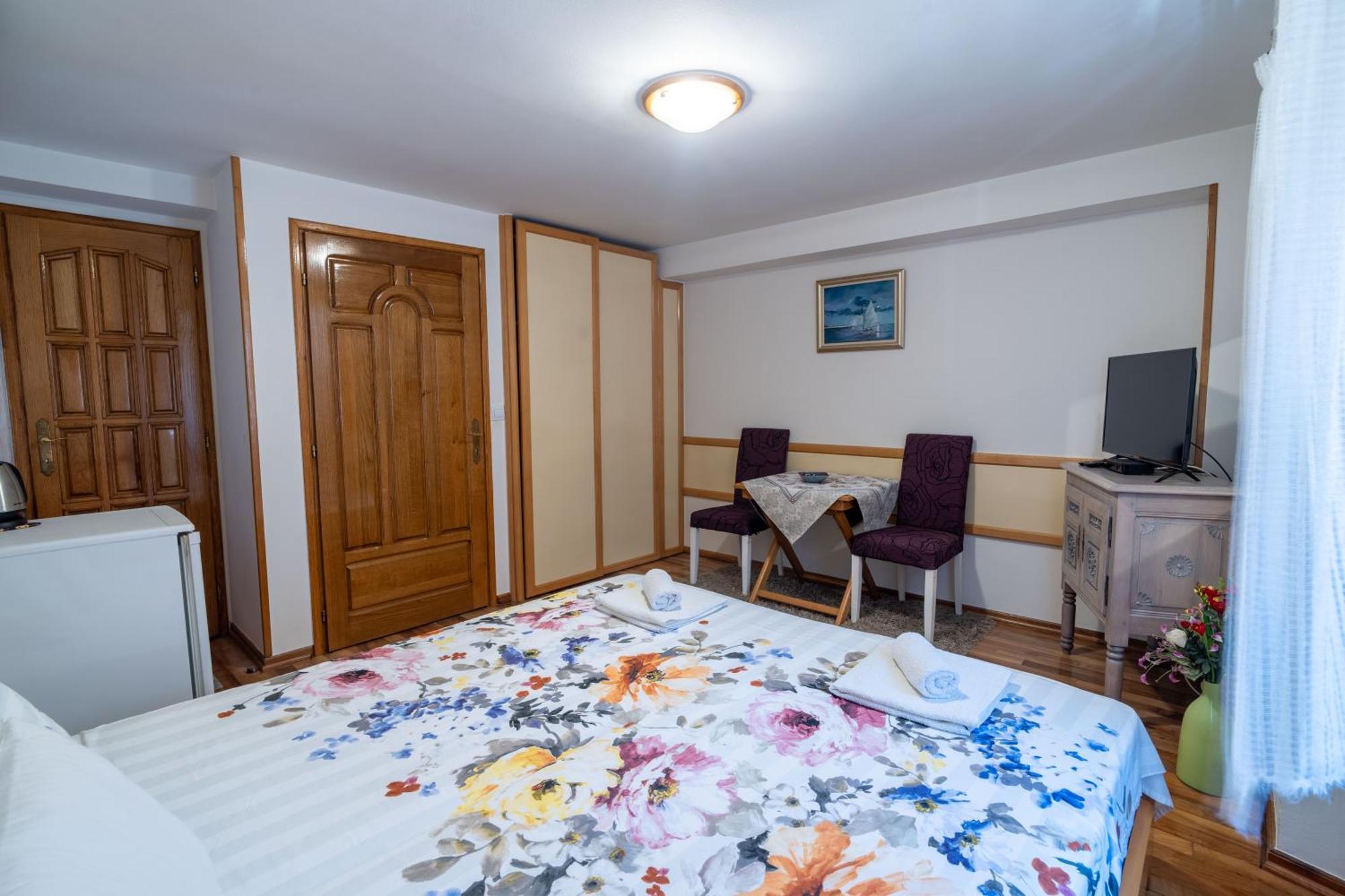 Studios Belvi Kotor Ngoại thất bức ảnh