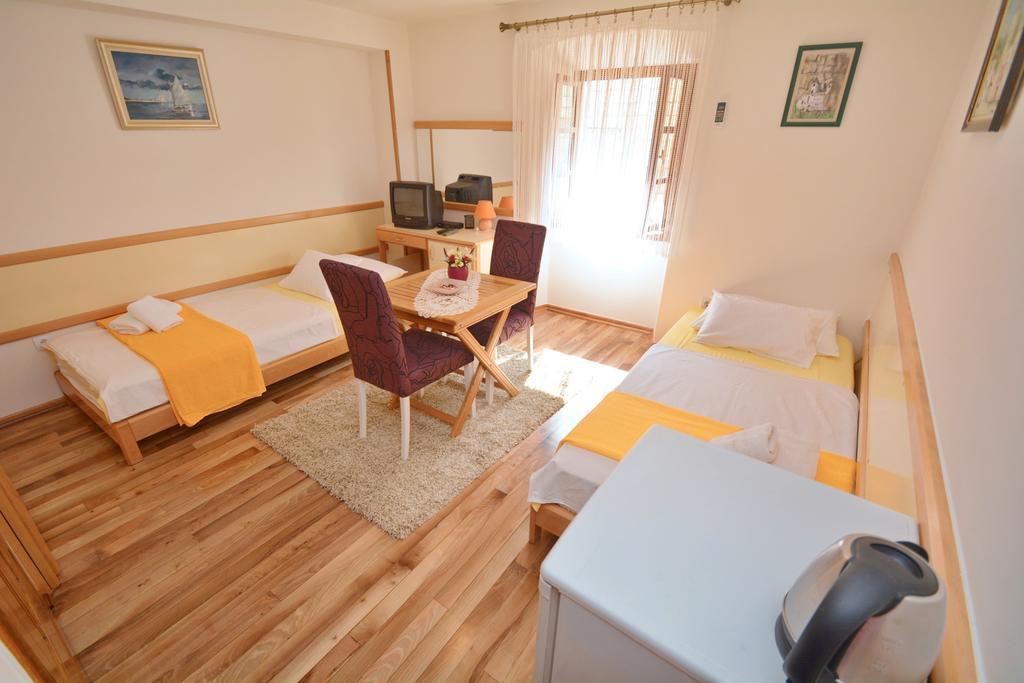 Studios Belvi Kotor Ngoại thất bức ảnh